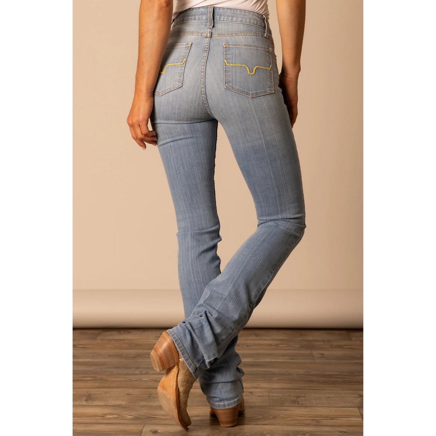 Sarah Light Wash Jean