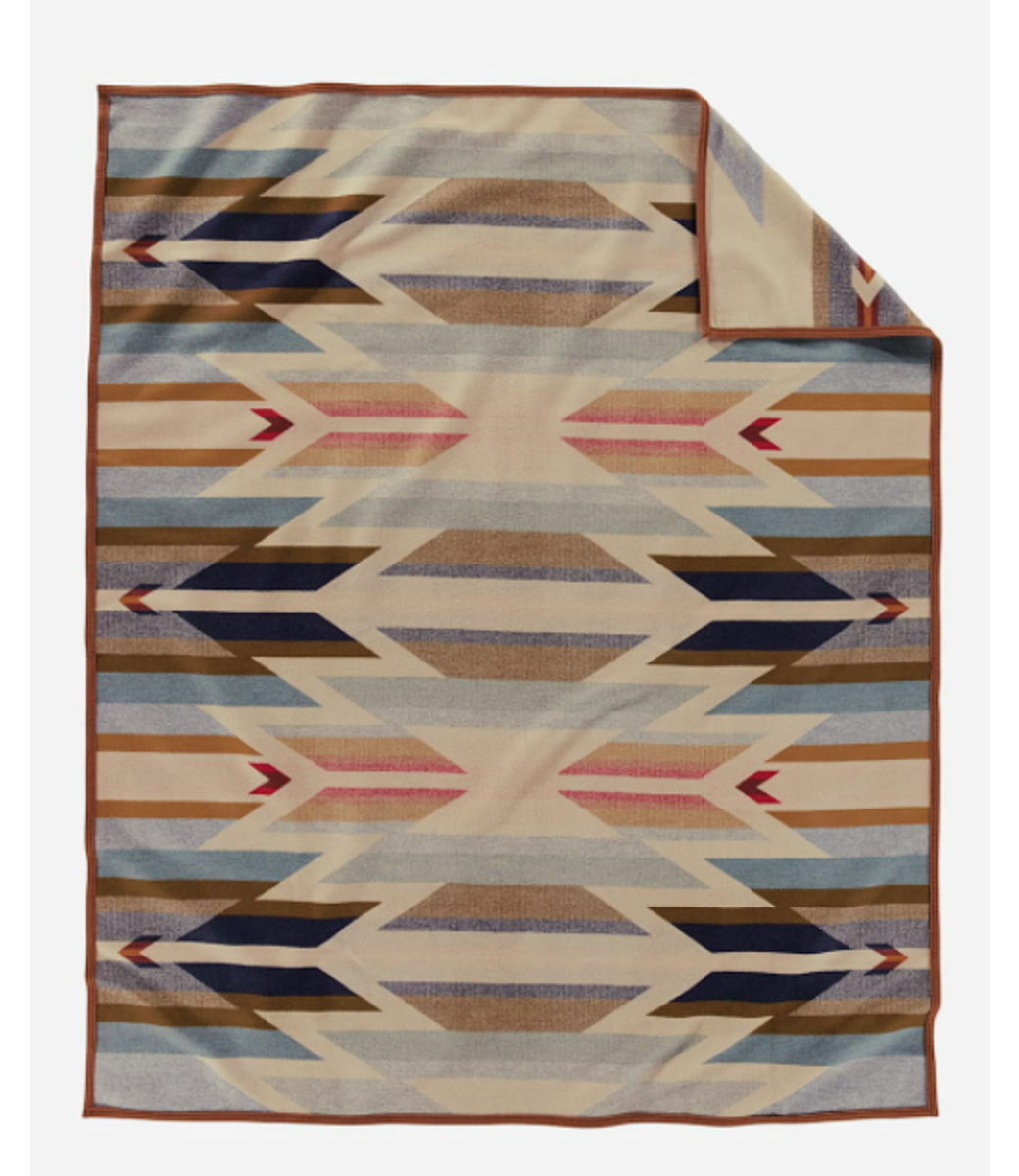 Wyeth Trail Blanket: Twin