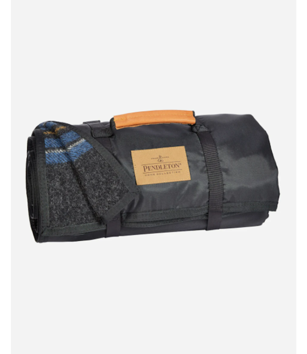 Nylon Backed Roll Up Blanket
